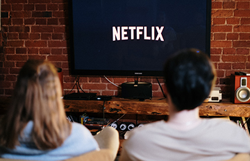 Van telefoon naar televisie streamen: hoe werkt het?